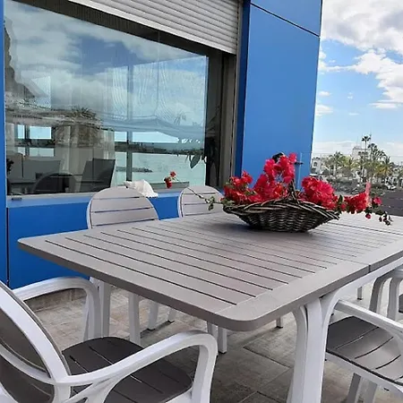 Apartamento Beachfront Loft In