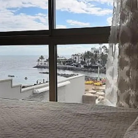 Beachfront Loft In *